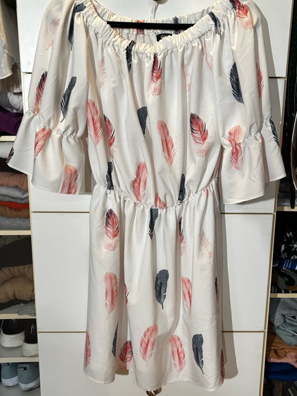 White Off-Shoulder Feather Print Midi Dress — Coral & Navy